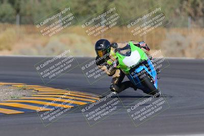 media/Oct-09-2022-SoCal Trackdays (Sun) [[95640aeeb6]]/Turn 3 (930am)/